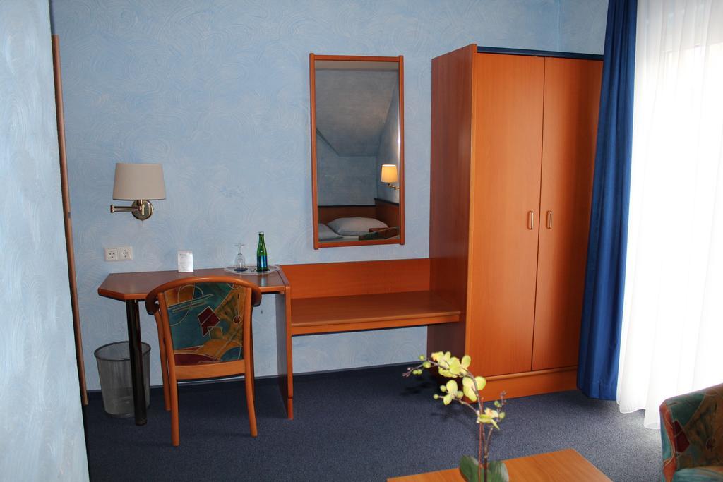 Hotel Rosenhof Düsseldorf Zewnętrze zdjęcie